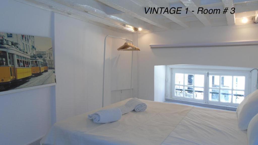 Alfama Vintage 1 Ten Guests - Alfama Vintage 2 Five Guests - Alfama Vintage 3 Three Guests Lisbon Exterior photo